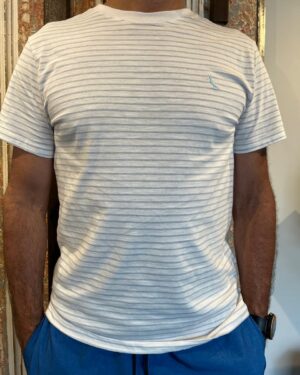 CAMISETA REGULAR LISTRA AZUL CLARO/BRANCO