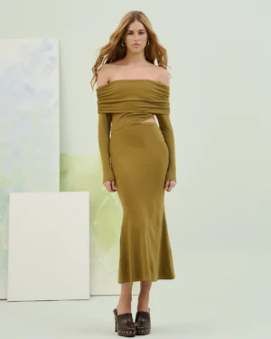 VESTIDO MIDI OMBRO A OMBRO